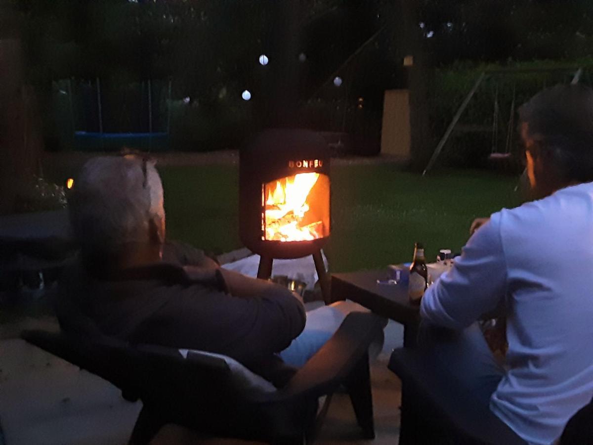 Rumah Senang Wellness Met Hottub En Tuin Ewijk Dış mekan fotoğraf